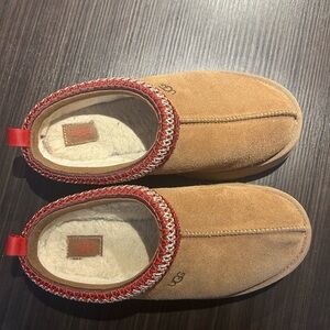 UGG YOUTH TAZZ